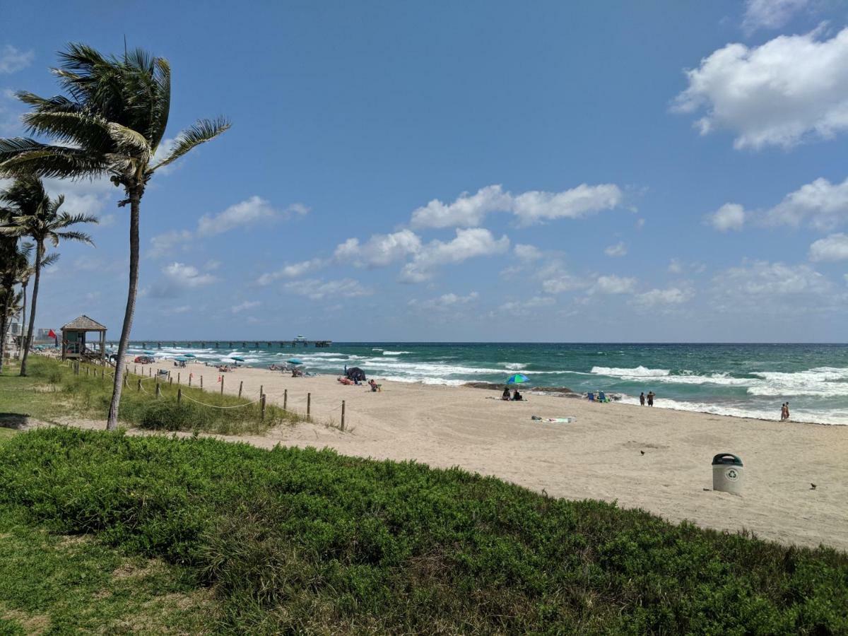 Ashley Brooke Beach Resort Deerfield Beach Exterior photo